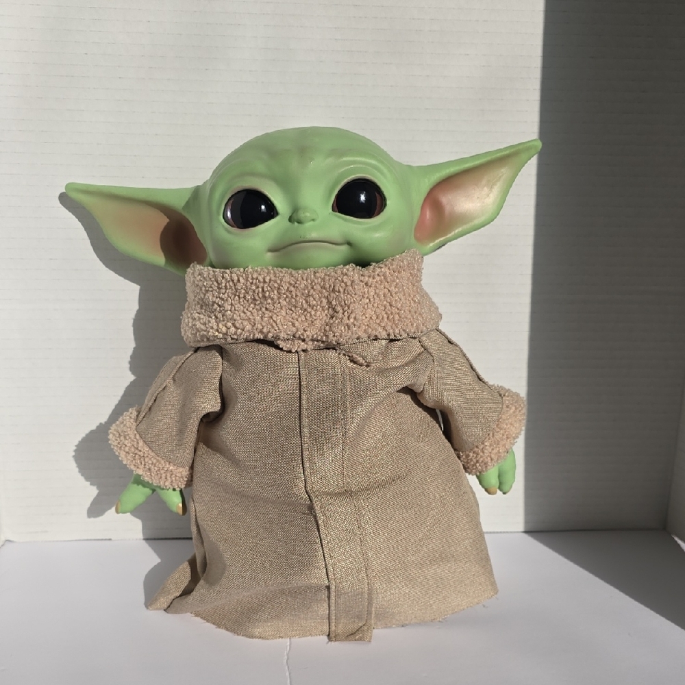 Star Wars Mattel Baby Yoda Grogu Plush Toy with Tan Robe 2019